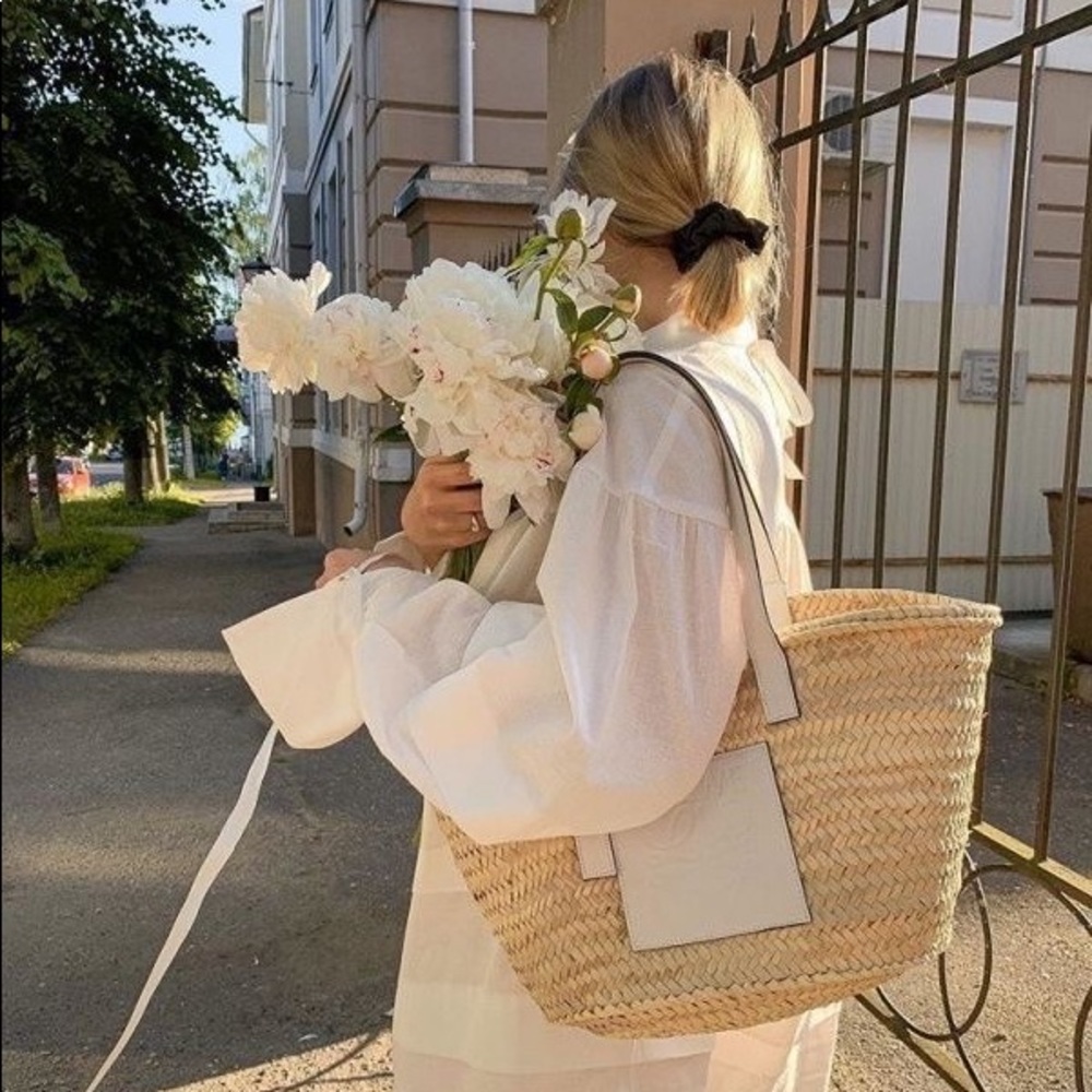 Meet your Posher, Genevieve